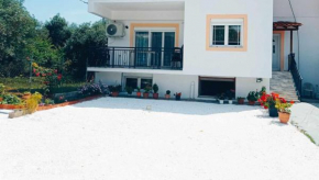 Lectras House